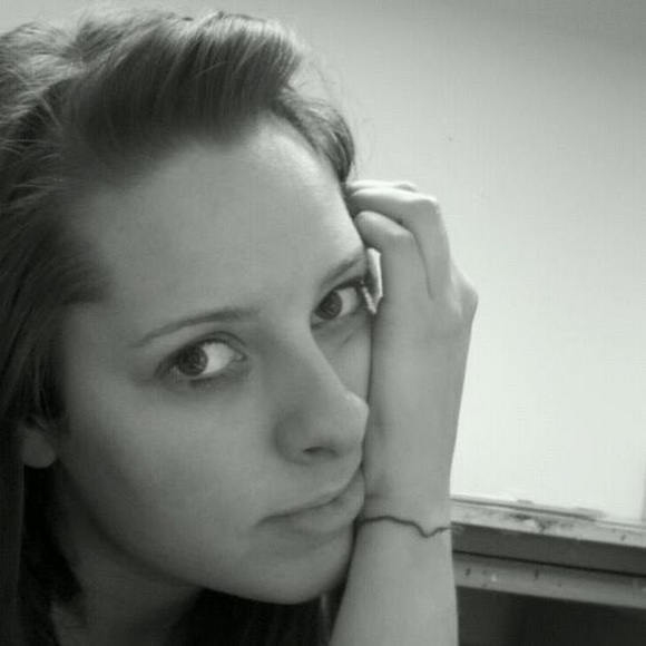 Meet your Posher, Natalie - Picture 1 of 1